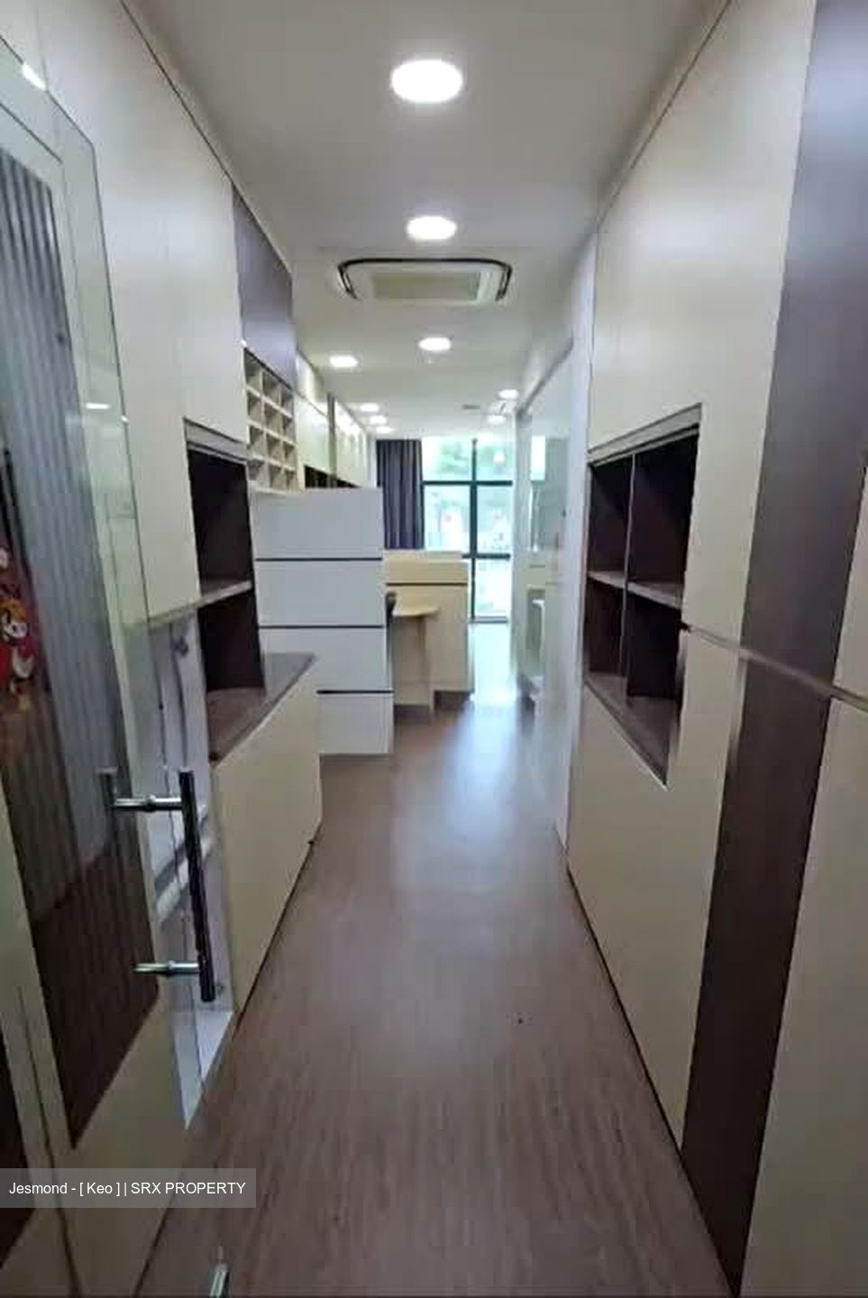 Poly Credit Building (D8), Office #595952091